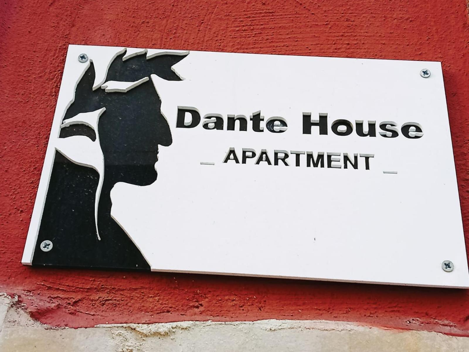 カターニアDante House - By Holiday In The Ctアパートメント エクステリア 写真